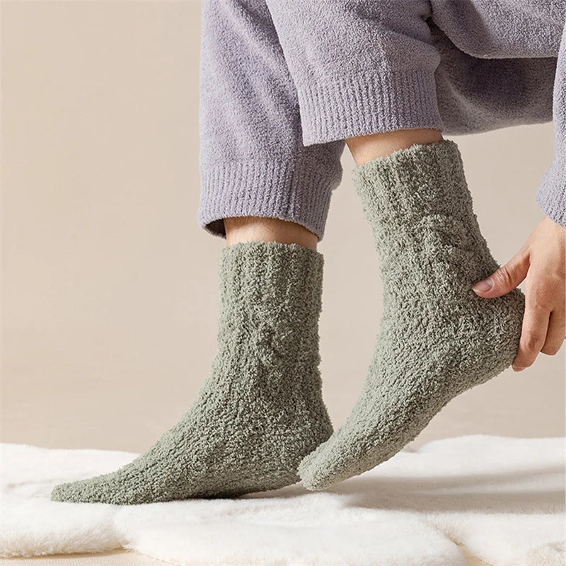 Milo Men's Thermal Socks | Soft Coral Velvet, Warmest for Winter 5