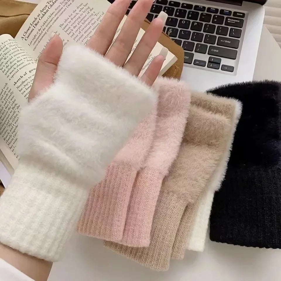 Women’s Fingerless Gloves