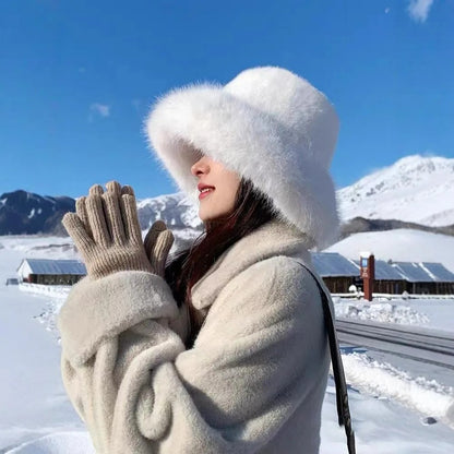 Women’s Fur Bucket Hat